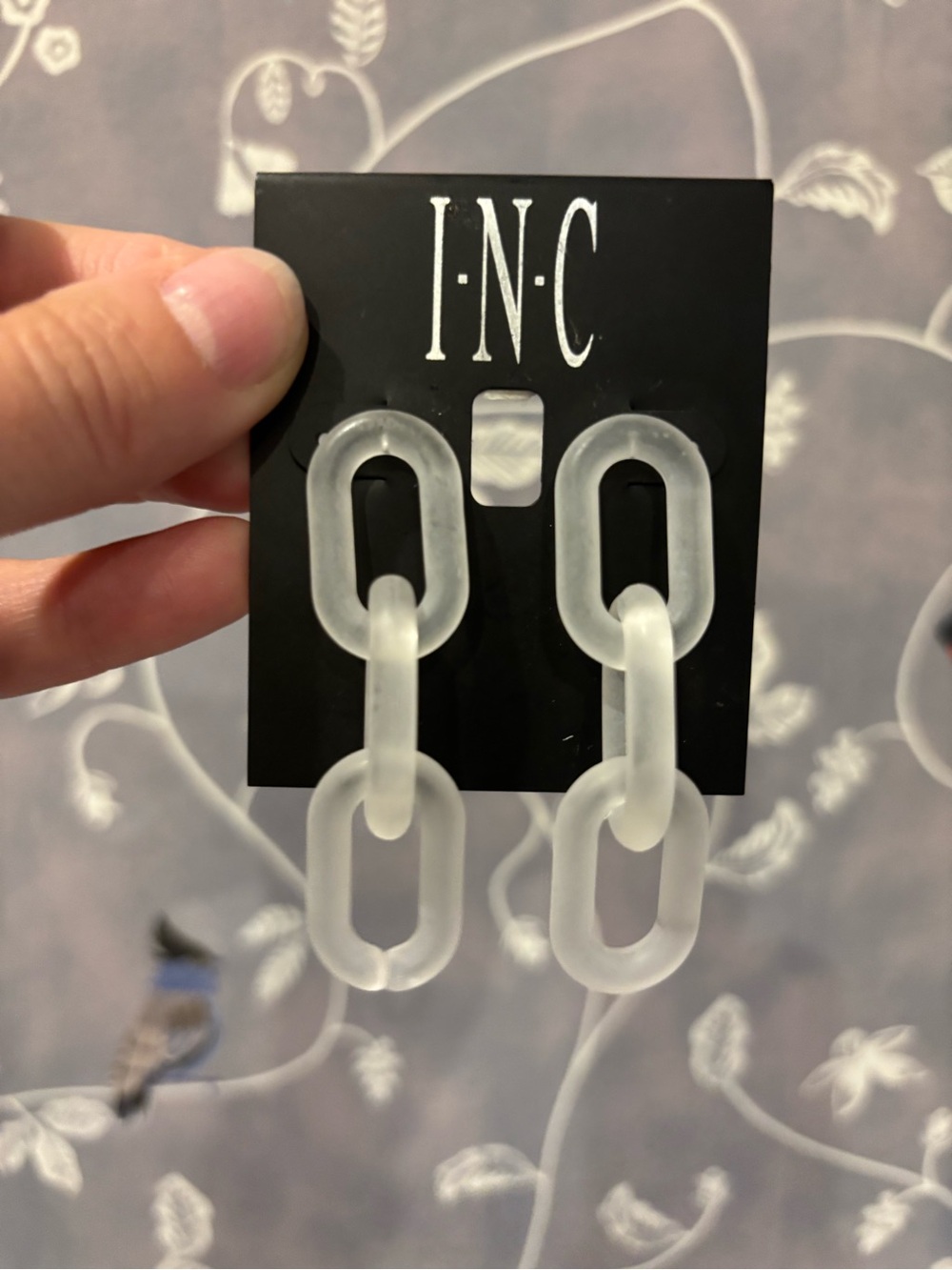 NWT INC frosted acrylic chunky chain-link drop earrings